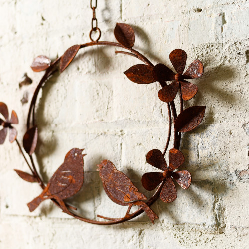 Photograph of Rustic Bird Wreath